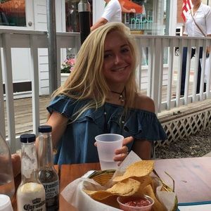 Meet your Posher, Grace